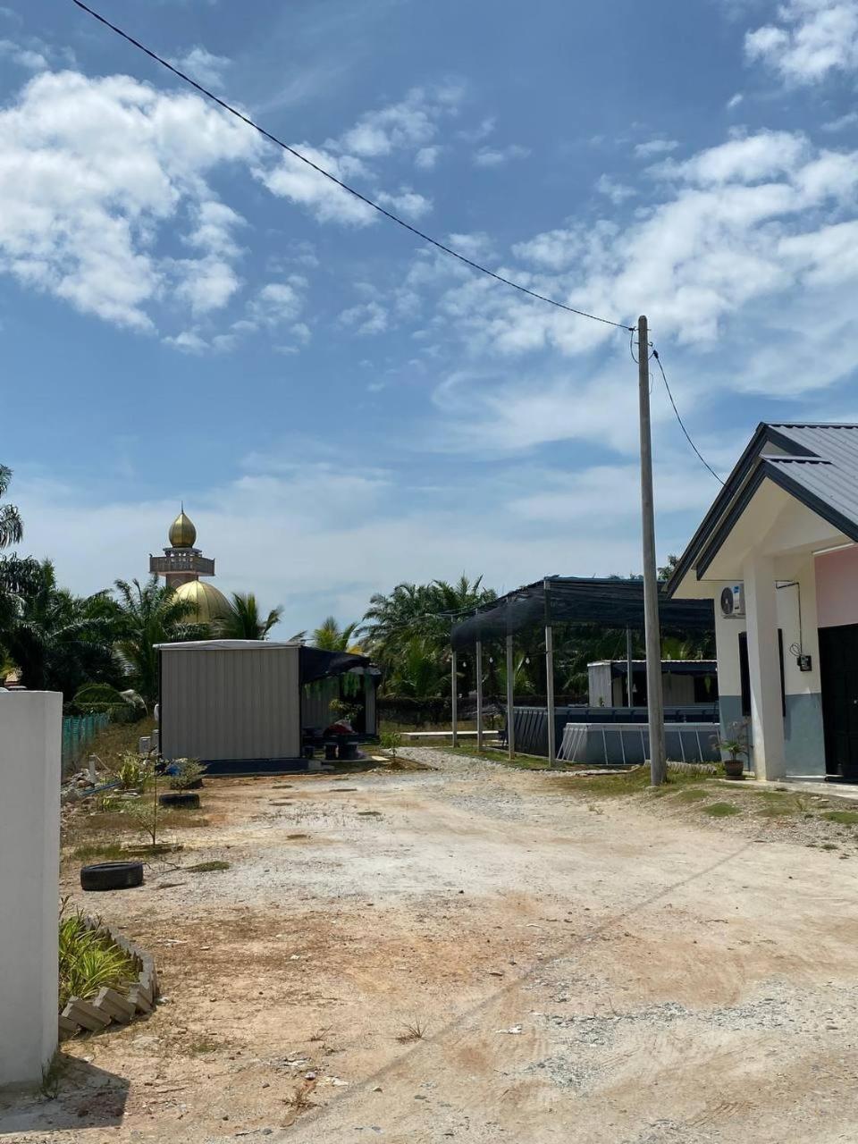 Yn Cabin Tanjung Karang Eksteriør bilde